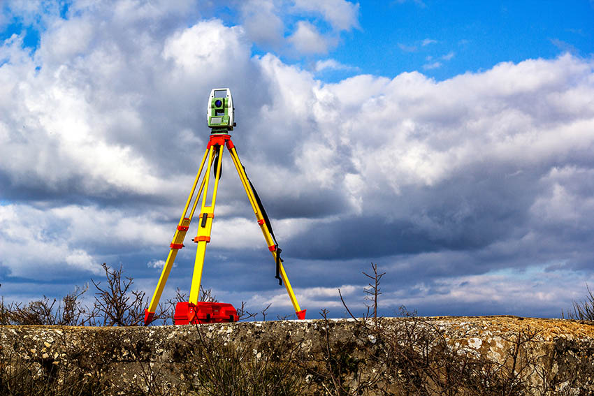 zimbabwe surveying experts